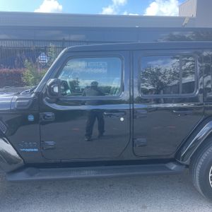 JEEP WRANGLER 4XE UNLIMITED HIGH ALTITUDE 4X4 - 4