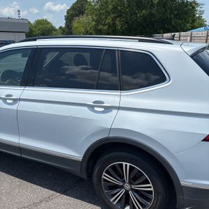 2018 Volkswagen TIGUAN 2.0T SE 照片 6