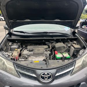2015 Toyota RAV4 XLE 照片 46