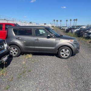 KIA SOUL BASE - 10