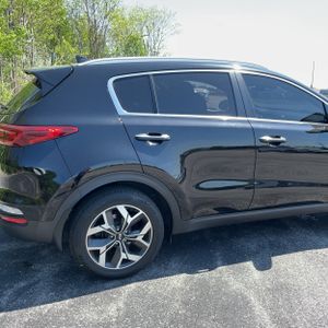 KIA SPORTAGE EX - 9