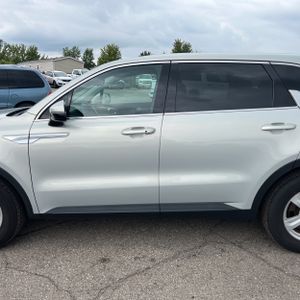 2026 KIA SORENTO LX 照片 4