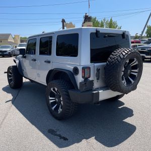 2012 JEEP WRANGLER UNLIMITED SAHARA — фото 5