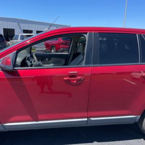 FORD EDGE SEL - 4