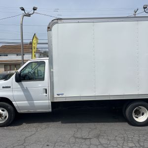 FORD E-350 CUTAWAY - 4