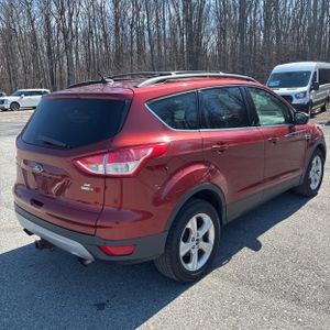 FORD ESCAPE SE - 8