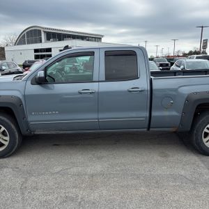 CHEVROLET SILVERADO 1500 LT - 4