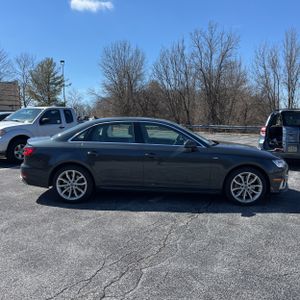 AUDI A4 45 PREMIUM - 10