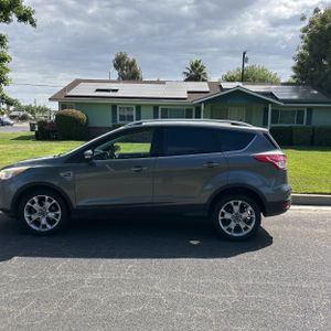 FORD ESCAPE TITANIUM - 3