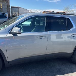 CHEVROLET TRAVERSE LT CLOTH - 4