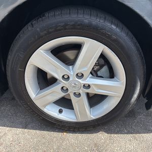 2014 Toyota CAMRY SE 缩略图 20