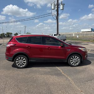 صورة 10 لـ 2017 FORD ESCAPE TITANIUM
