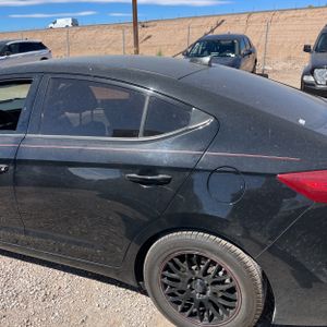 HYUNDAI ELANTRA SEL - 6