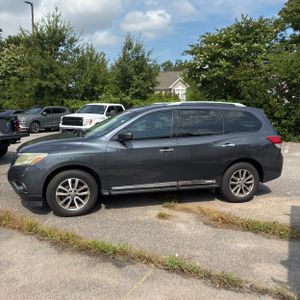 2014 Nissan PATHFINDER S 照片 3