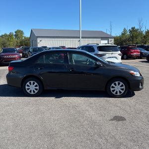 صورة 10 لـ 2013 Toyota COROLLA L