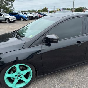 FORD FOCUS TITANIUM - 2