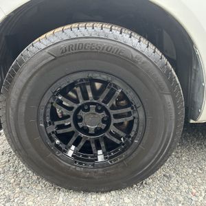 2012 Nissan FRONTIER SV — миниатюра 17