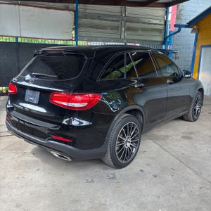 MERCEDES-BENZ GLC - 8