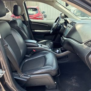 صورة 32 لـ 2020 Dodge JOURNEY CROSSROAD