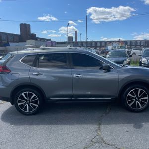 صورة 11 لـ 2018 Nissan ROGUE SL