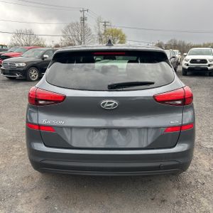 HYUNDAI TUCSON SE - 7
