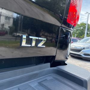 2019 Chevrolet SILVERADO 3500HD LTZ — миниатюра 23