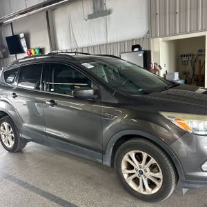 صورة مصغرة 12 لـ 2018 FORD ESCAPE SE