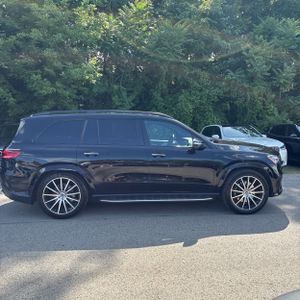 2025 Mercedes-BENZ GLS — фото 10