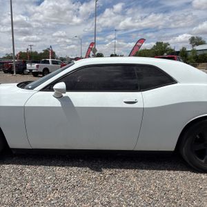 DODGE CHALLENGER - 4