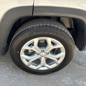 2024 JEEP COMPASS LATITUDE — миниатюра 18