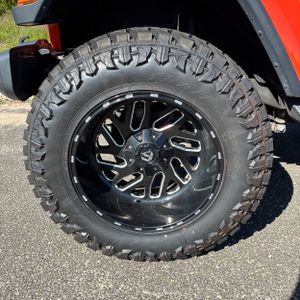 صورة 17 لـ 2018 JEEP WRANGLER UNLIMITED SAHARA