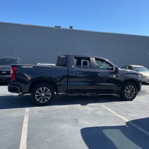 CHEVROLET SILVERADO 1500 - 10