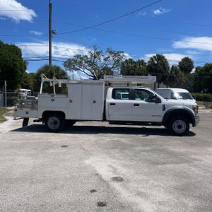 FORD F-550 CHASSIS XL - 10