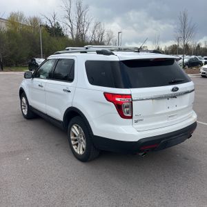 FORD EXPLORER XLT - 5