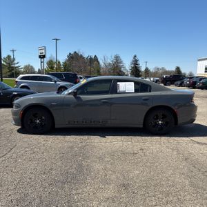 DODGE CHARGER SXT - 3