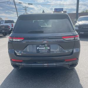 JEEP GRAND CHEROKEE 4XE 30TH ANNIVERSARY - 7