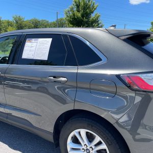 FORD EDGE SEL - 6