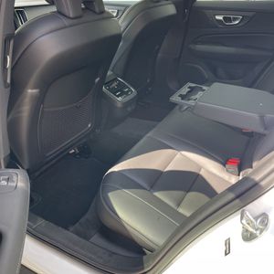 صورة مصغرة 32 لـ 2024 Volvo V60 CROSS COUNTRY B5 ULTIMATE