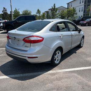 2016 FORD FIESTA SE — фото 8