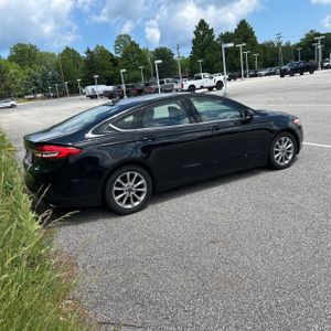 FORD FUSION SE - 8