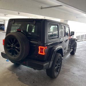 JEEP WRANGLER 4XE SAHARA 4X4 - 8