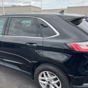 FORD EDGE SEL - 6