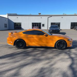 FORD MUSTANG GT PREMIUM - 10