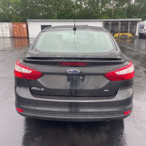 FORD FOCUS SE - 7