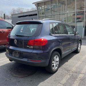 VOLKSWAGEN TIGUAN S 4MOTION - 8