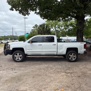 CHEVROLET SILVERADO - 3