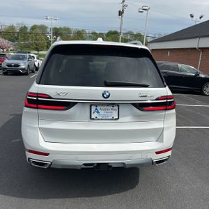 BMW X7 XDRIVE40I - 7