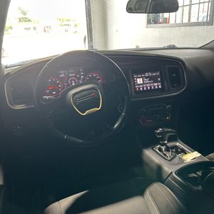 2021 Dodge CHARGER SXT — миниатюра 32