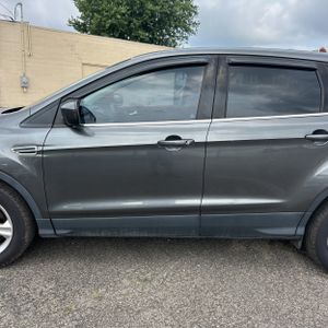صورة 4 لـ 2015 FORD ESCAPE SE