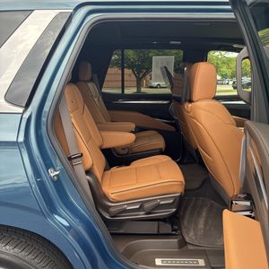 2026 Cadillac ESCALADE LUXURY thumbnail 34